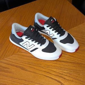New Balance Numeric 420 (size 8.5)